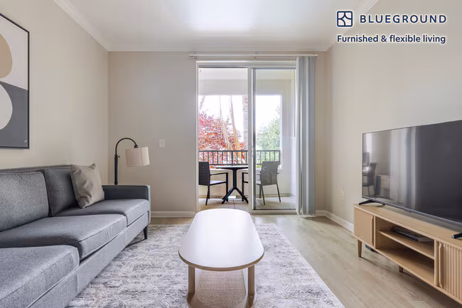 700 Agnew Rd Santa Clara, CA 95054
