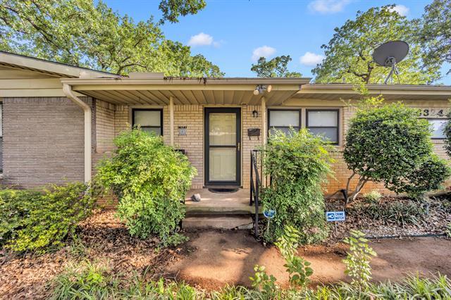6324 Woodbine Dr Fort Worth, TX 76112