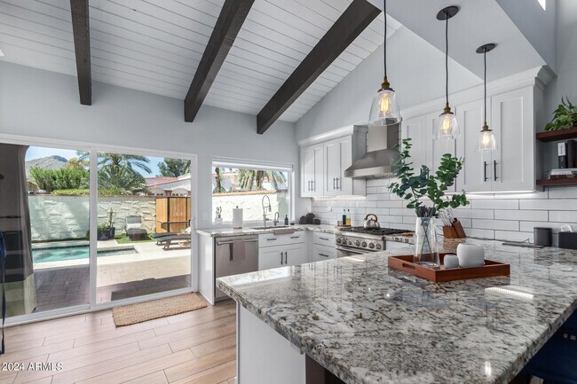 5514 N 71st St Paradise Valley, AZ 85253