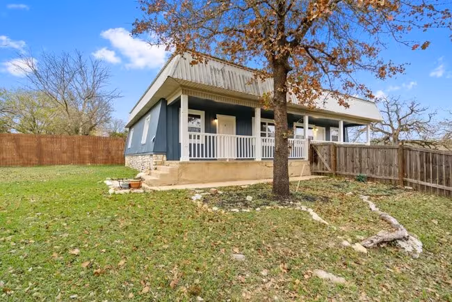 1302 S Quinlan Park Rd Austin, TX 78732