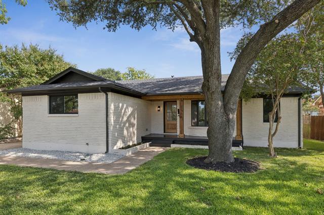 8566 Sweetwood Dr Dallas, TX 75228