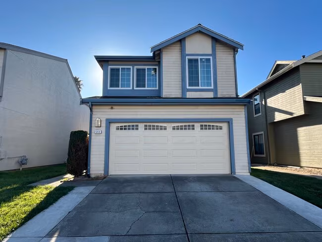 5410 Twilight Common