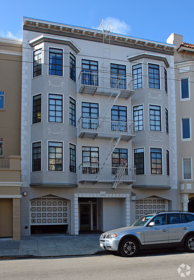 1925 Jefferson Street
