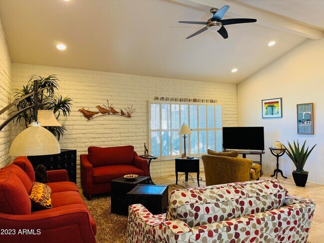 4800 N 68th Street