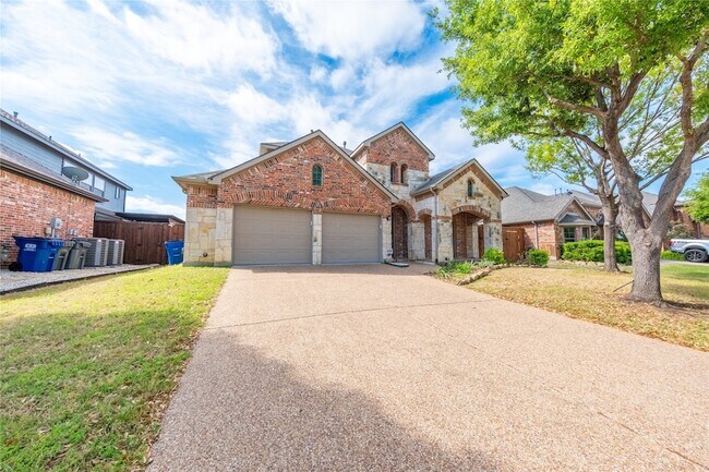2432 Greenbrook Dr Little Elm, TX 75068