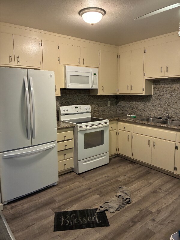 3300 Brookdale Ave Oakland, CA 94602