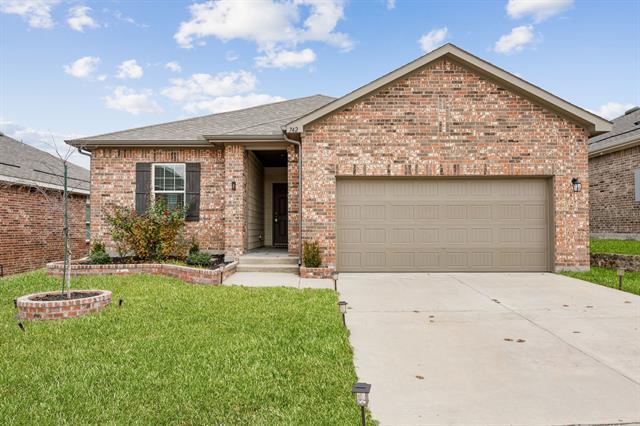 742 Camden Dr Lavon, TX 75166