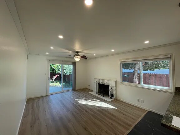 3774 Lindero Drive