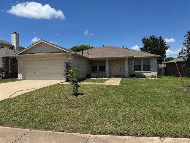 2112 Chisolm Trl Forney, TX 75126