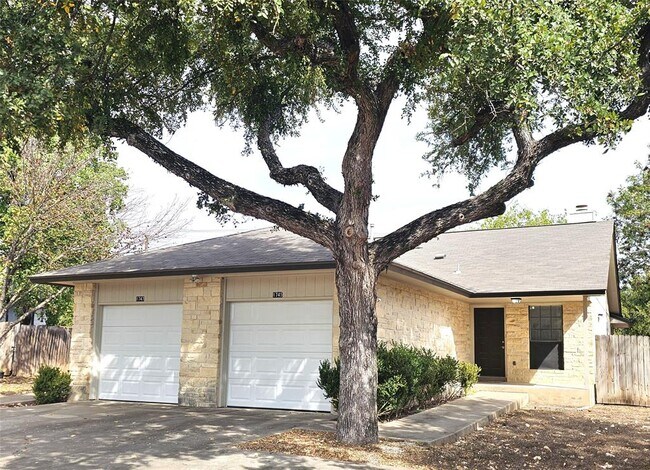1747 Horseshoe Circle