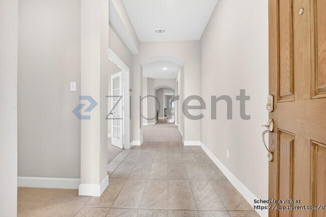 2900 Blf Crk Dr Mansfield, TX 76063