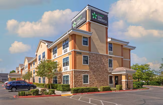 Furnished Studio-Stockton - Tracy