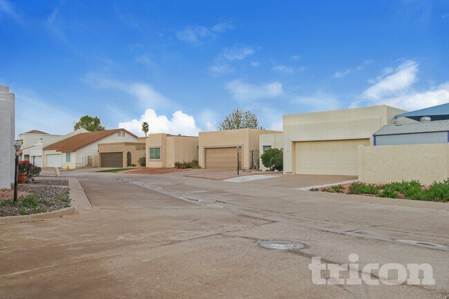 2044 South Don Carlos