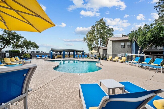 9350 N 67th Ave Peoria, AZ 85345