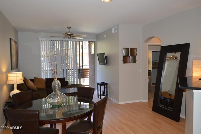 1701 E Colter St Phoenix, AZ 85016