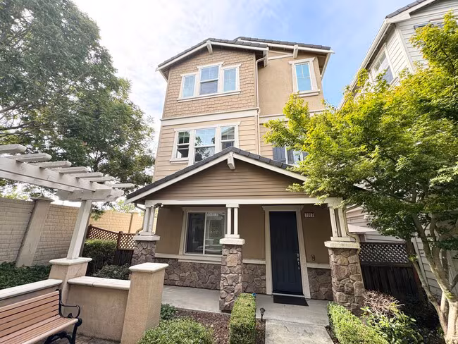 Perfect Shape Single Family Home in Dublin with many upgrades