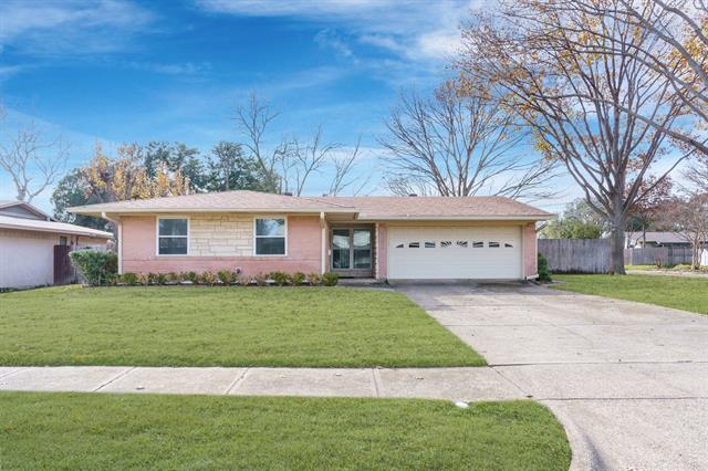831 Warren Way