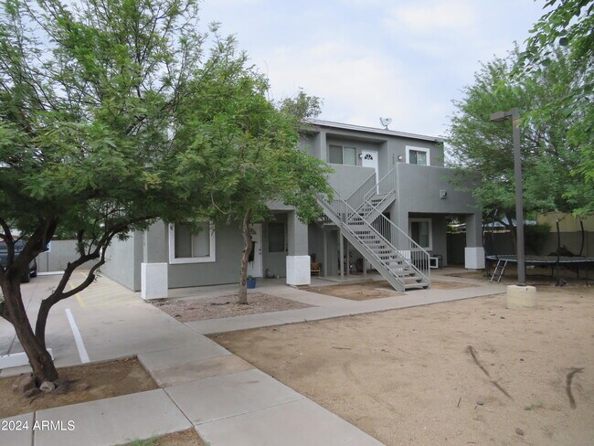 1614 W Purdue Ave Phoenix, AZ 85021