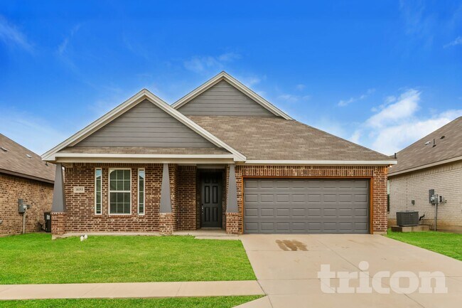 10353 Ft Ewell Trl Crowley, TX 76036