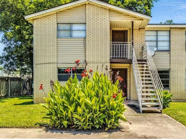 20105 San Marcos Hwy San Marcos, TX 78666