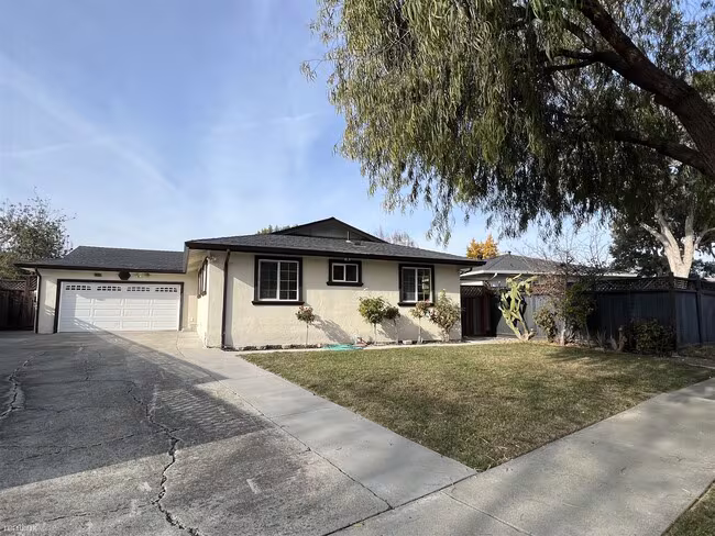 36287 Indian Wells Drive