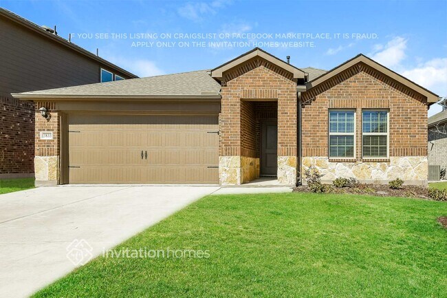 3833 Kenworth Lane