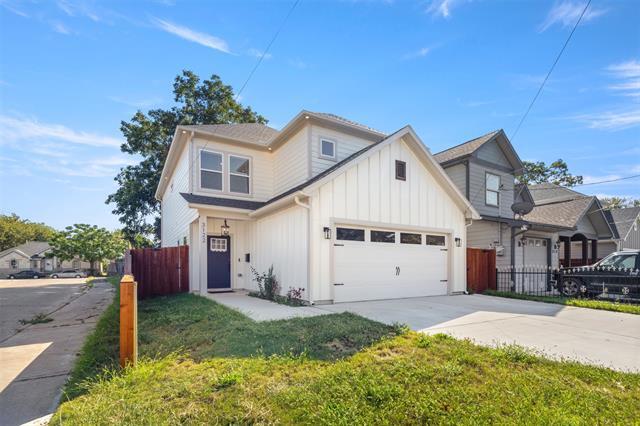 3122 Chihuahua Street