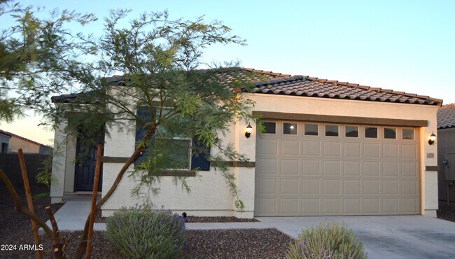 1366 West Pinkley Way