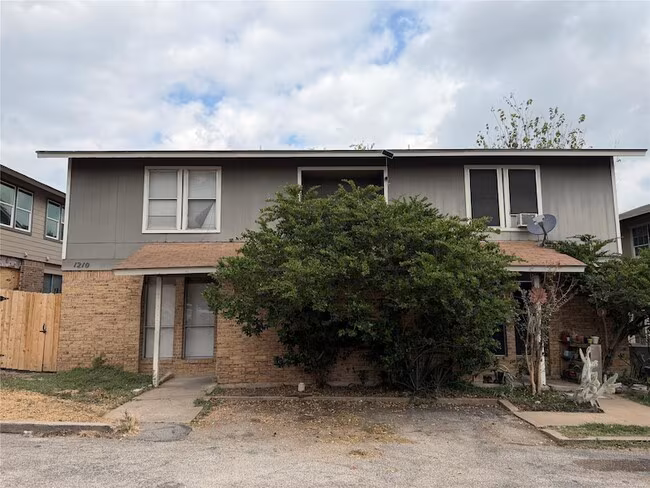 1210 Southport Drive