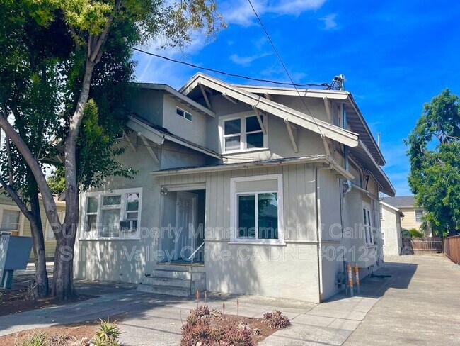 373 Richmond Avenue
