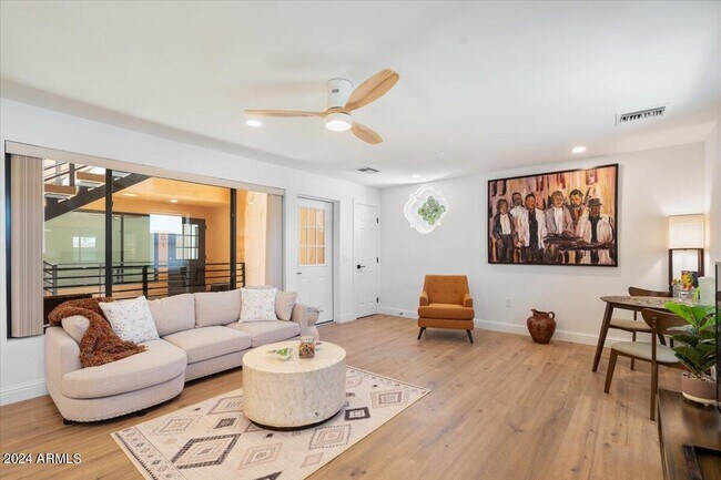 16844 AVENUE OF THE FOUNTAIN - Ave Fountain Hills, AZ 85268