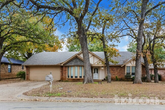 736 Highland Crest Drive
