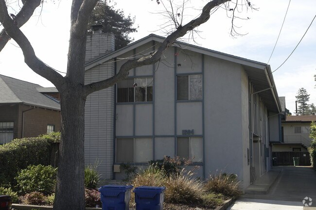1504 Alameda Ave Alameda, CA 94501