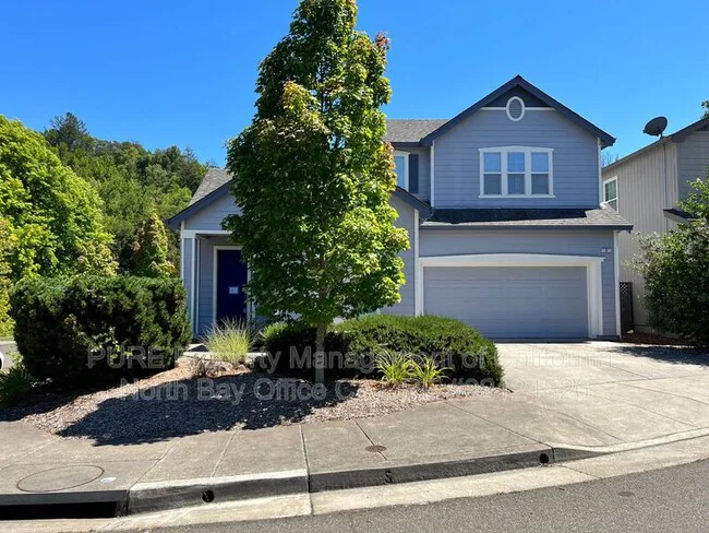 5 Royal Gorge St Santa Rosa, CA 95409