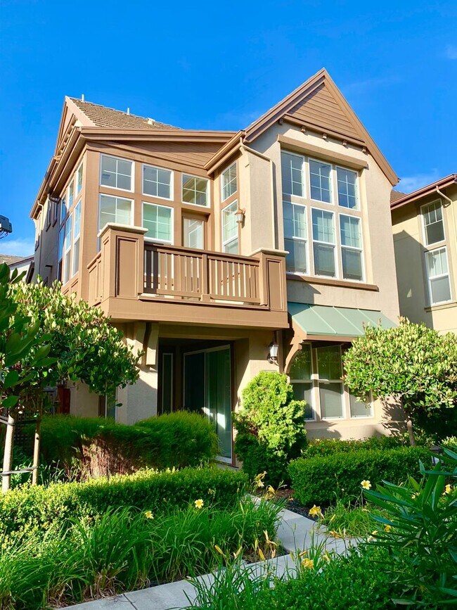 40243 Legend Rose Terrace