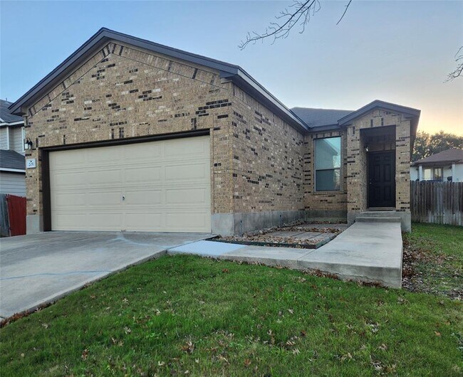 205 Beech Dr Kyle, TX 78640