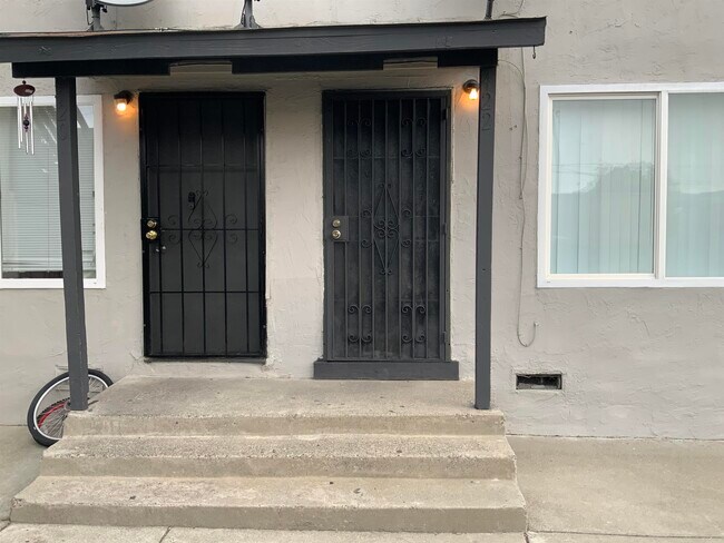 422 C St Richmond, CA 94801