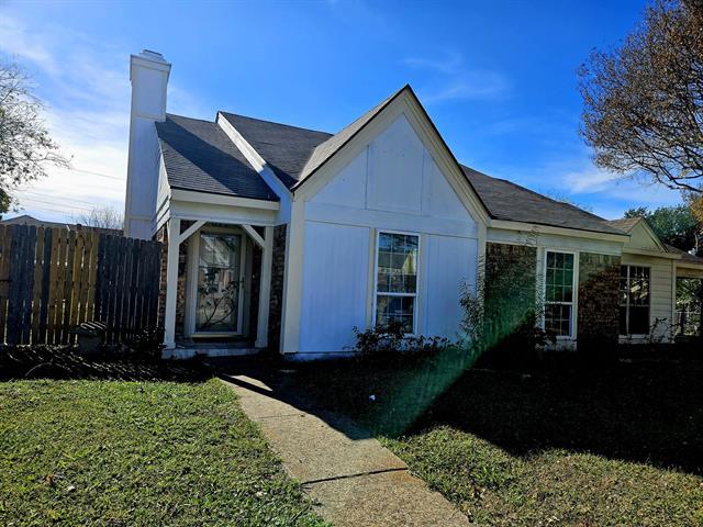 817 Colchester Dr Mesquite, TX 75149
