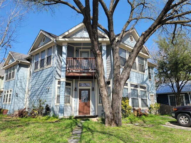 4500 Avenue C