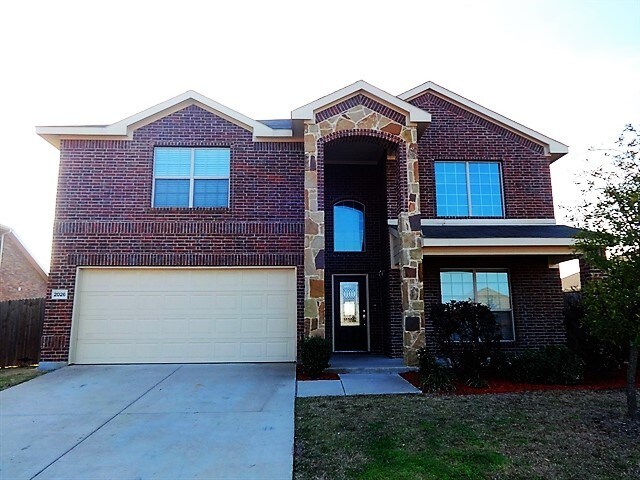 2026 Wellington Pt Forney, TX 75126