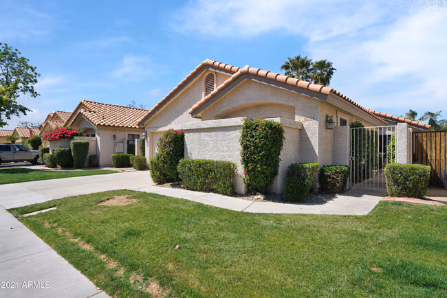 11010 W Poinsettia Dr Avondale, AZ 85392