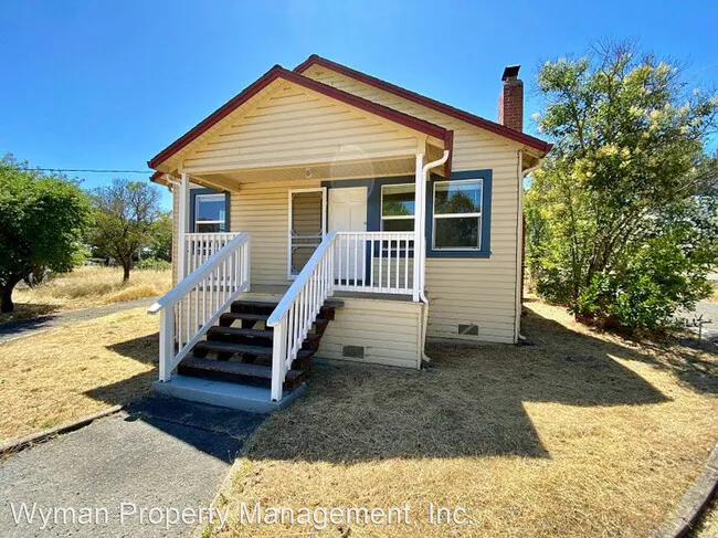 1841 Hardman Ave, Napa (Single Family)