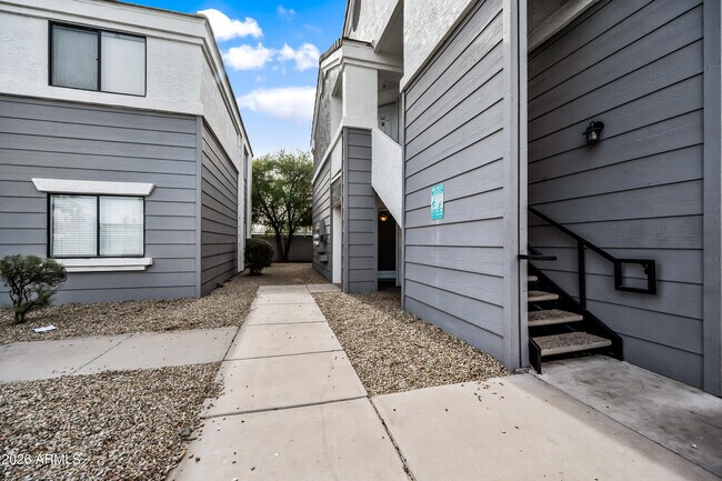 3065 N 67th Ave Phoenix, AZ 85033