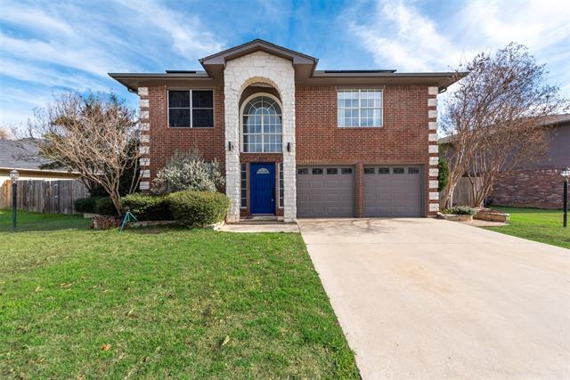 6902 Kara Pl North Richland Hills, TX 76182